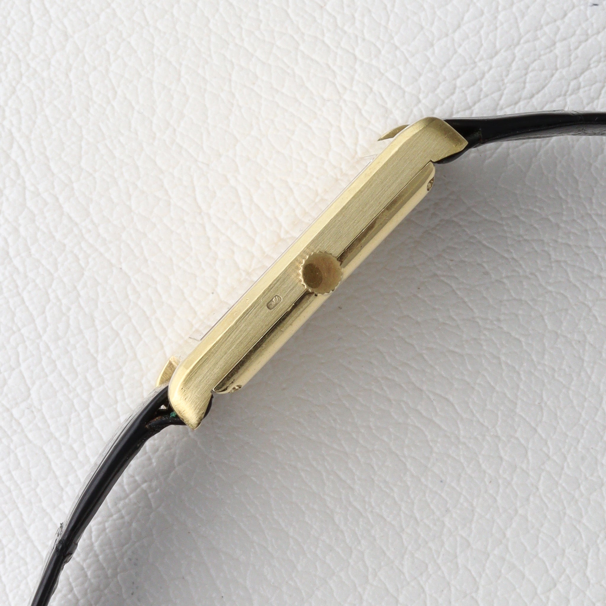 ピアジェ タンク 手巻き YGゴールド piaget cal.9P
