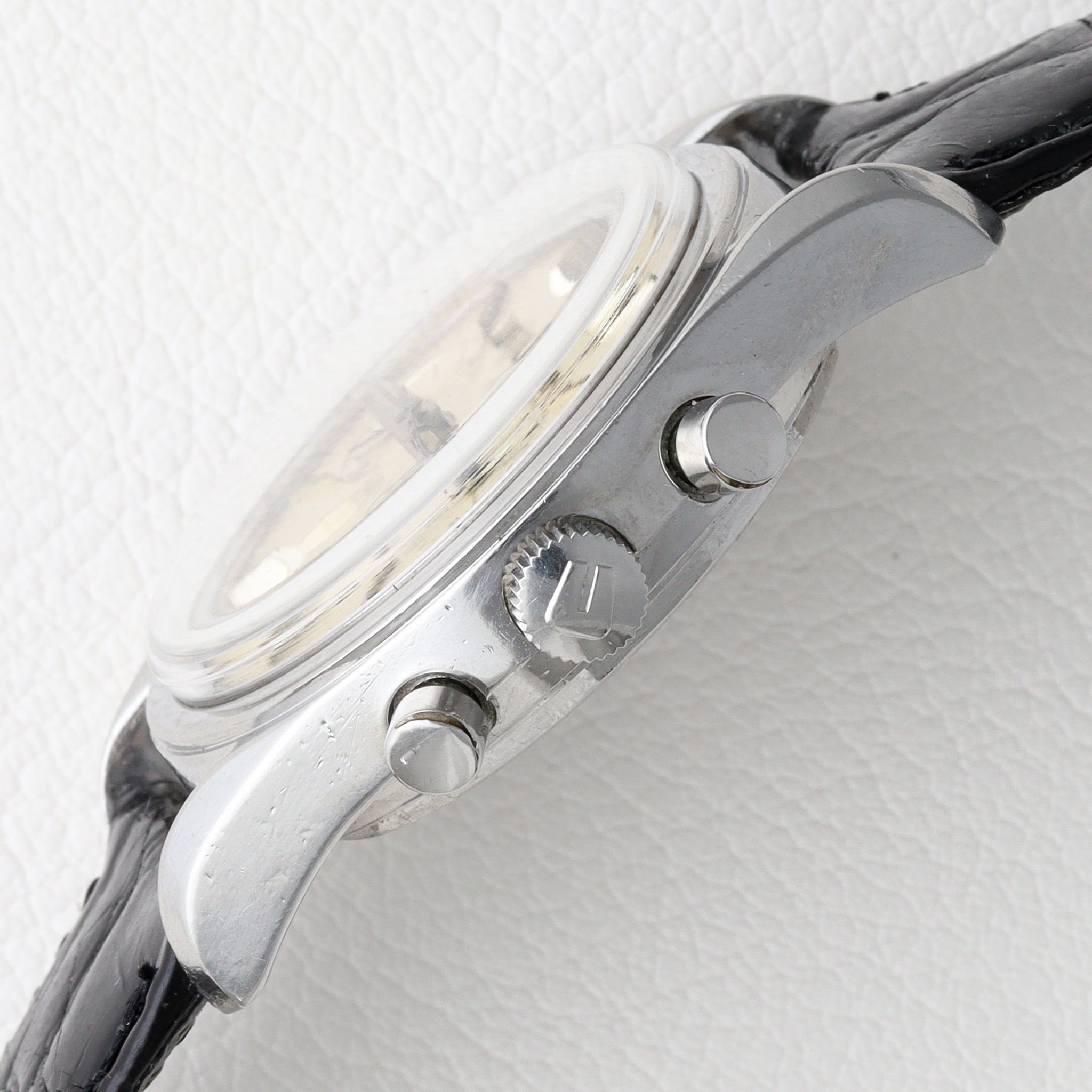 ユニバーサル トリコンパックス tri-compax クロノグラフ 手巻き Ref.222100‐1