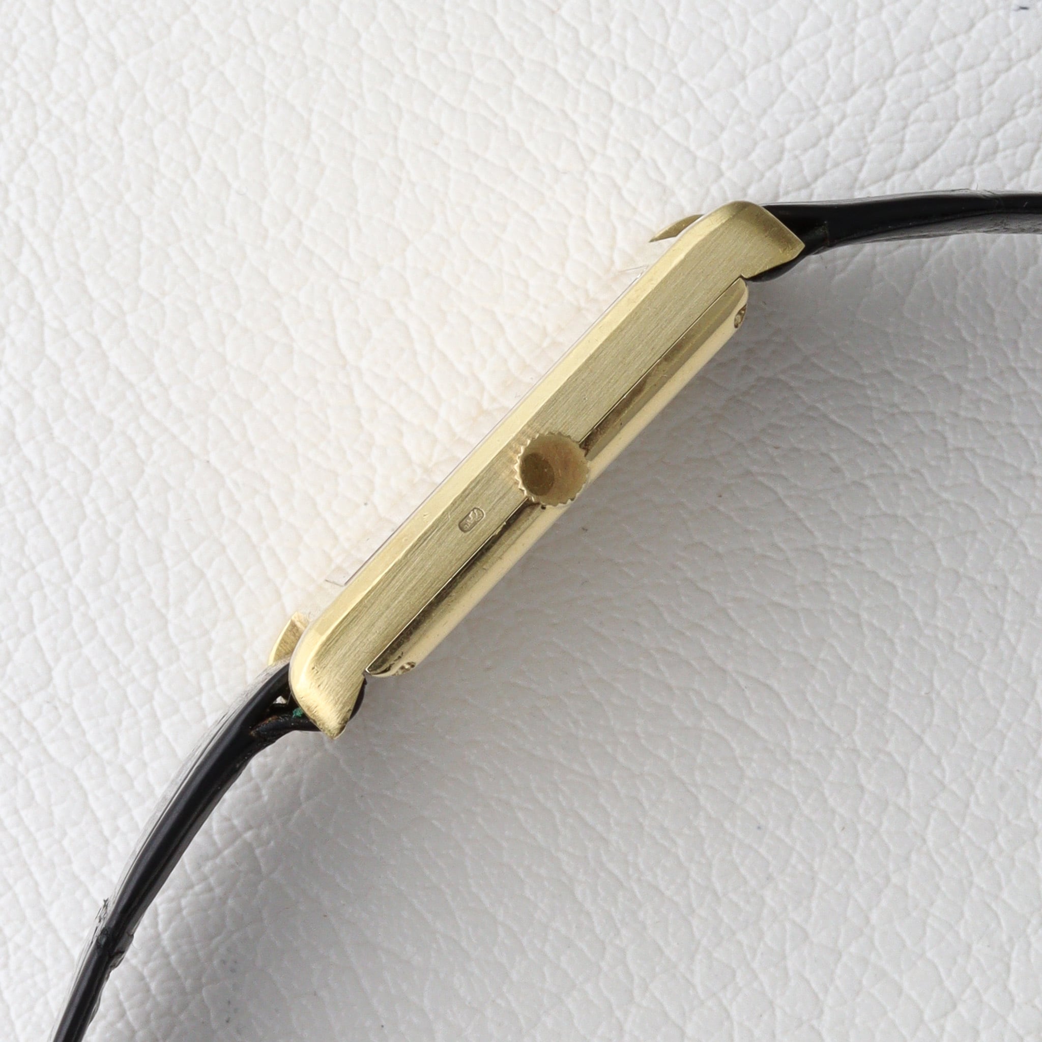 ピアジェ タンク 手巻き YGゴールド piaget cal.9P