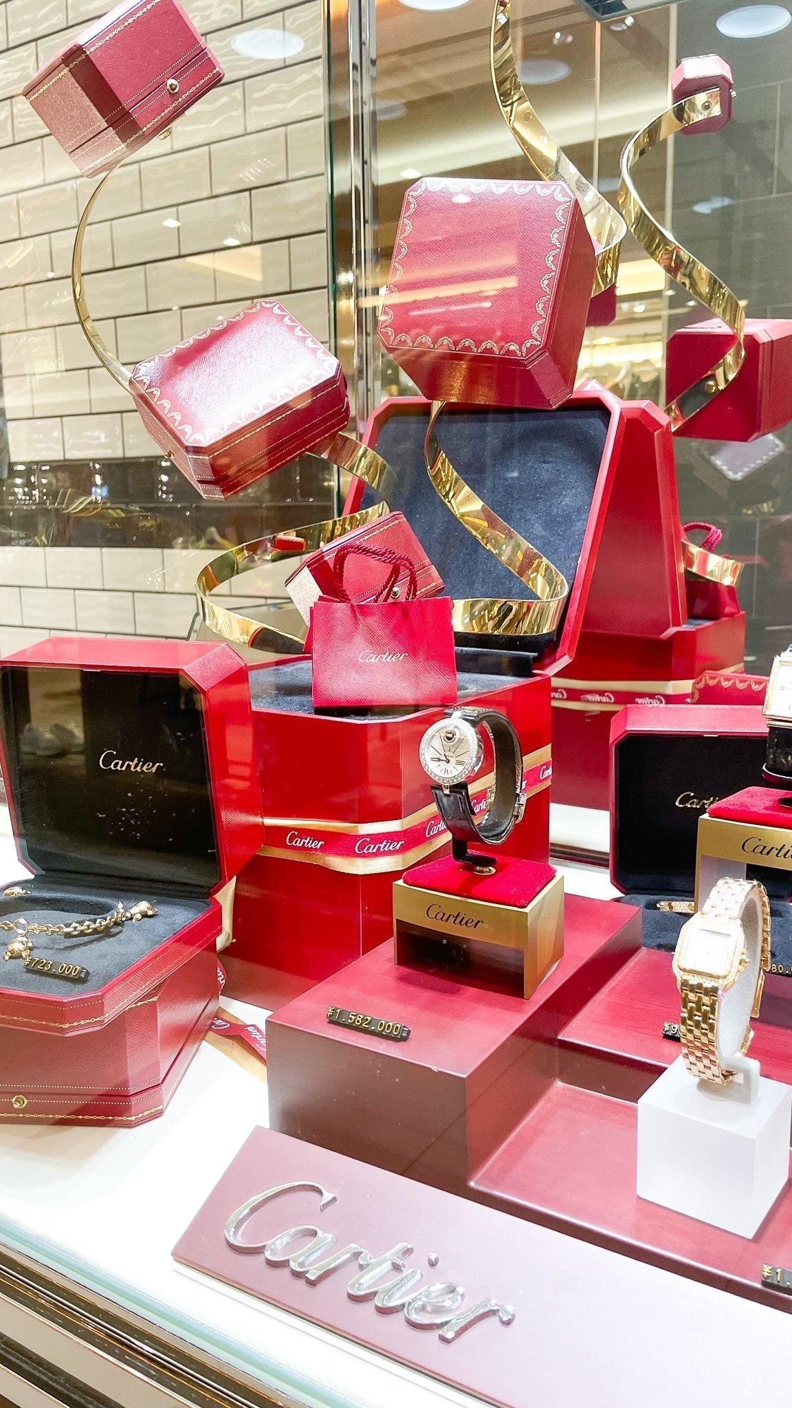 Cartier Knowledge｜カルティエは時計メーカーではないのか。