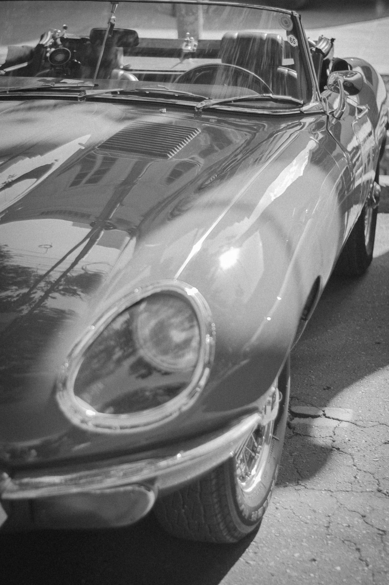 美しいものは、時代を超える。なぜ多くの車好きはヴィンテージCartierに惹かれるのか。