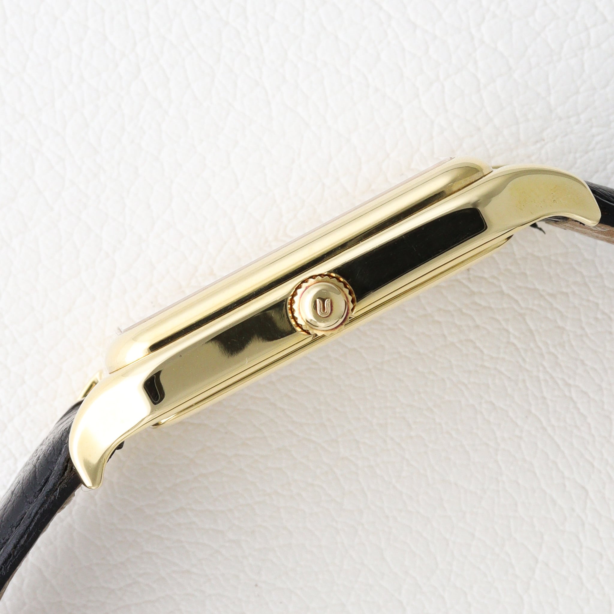 ユニバーサルジュネーブ Ref.125.125 ジャンピングアワー UNIVERSAL GENEVE Cal.UG25