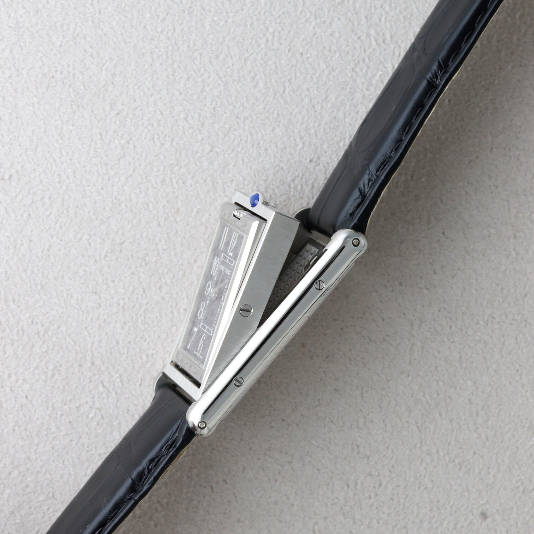Tank Basculante MM SS blue dial mirrored case