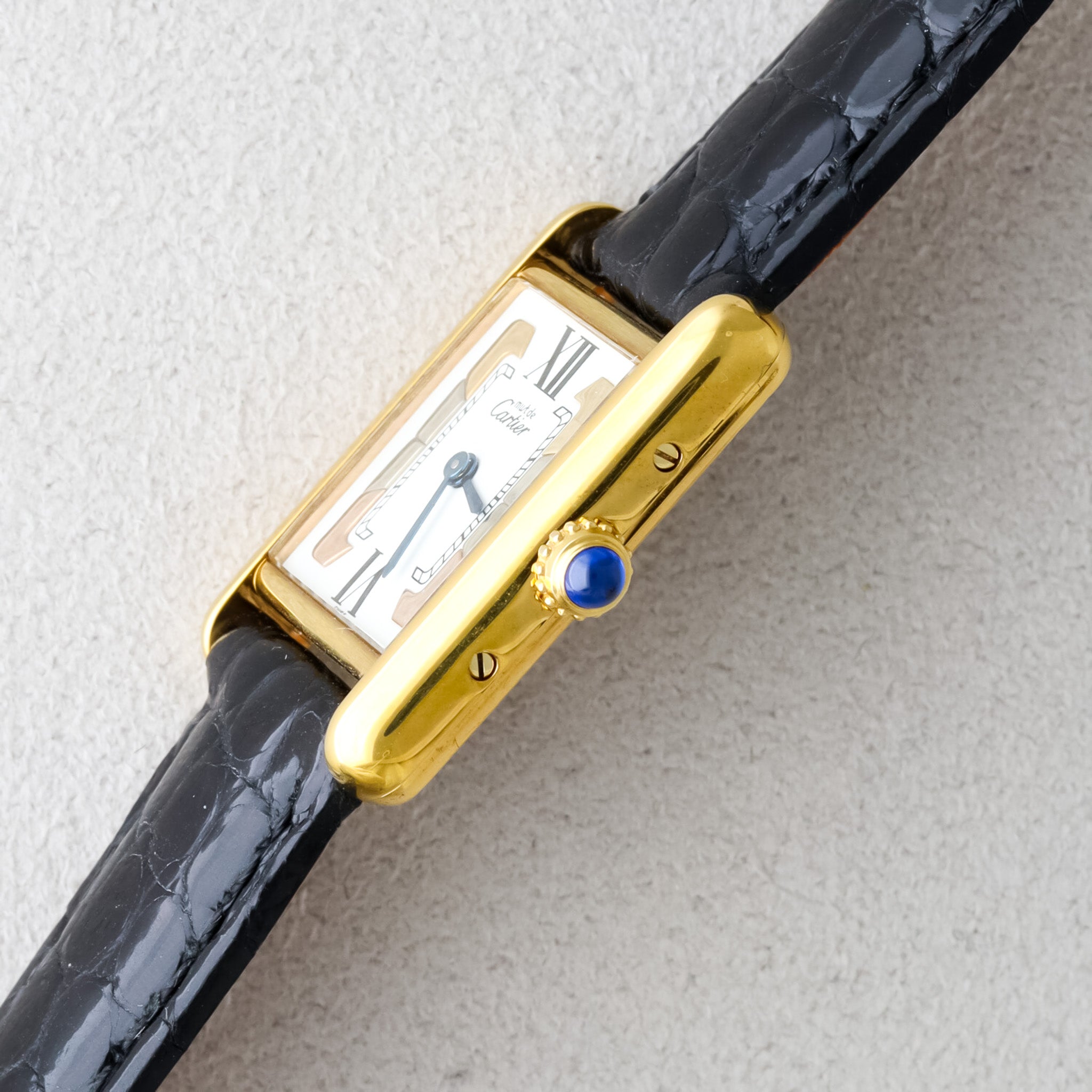 Cartier / Must de Cartier Tank / SM / Quartz / Must Tank SM Trinity Dial