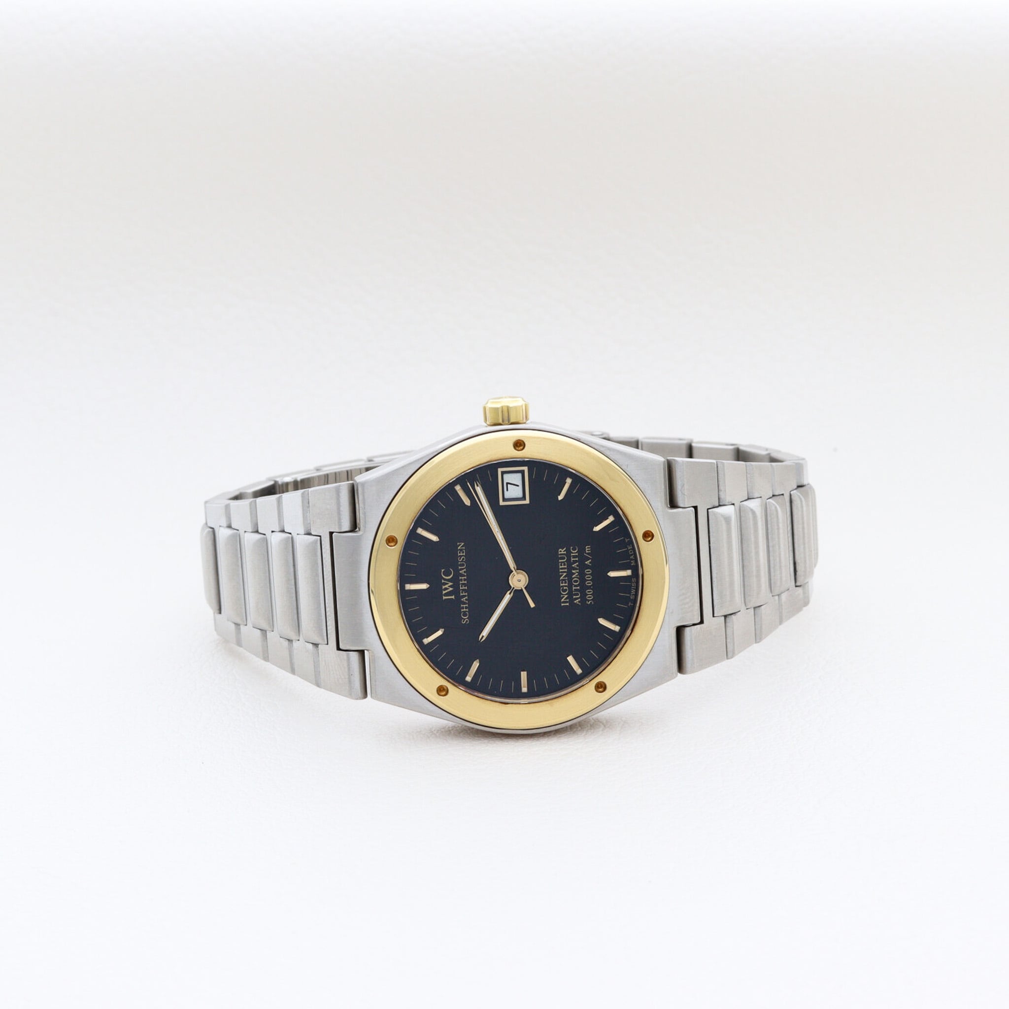 IWC インヂュニア IW3508 ブラック文字盤