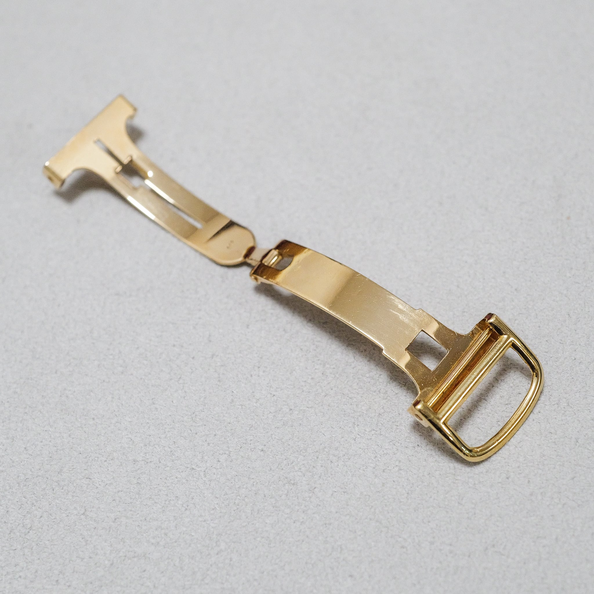 カルティエ 旧型 Dバックル 16mm YG