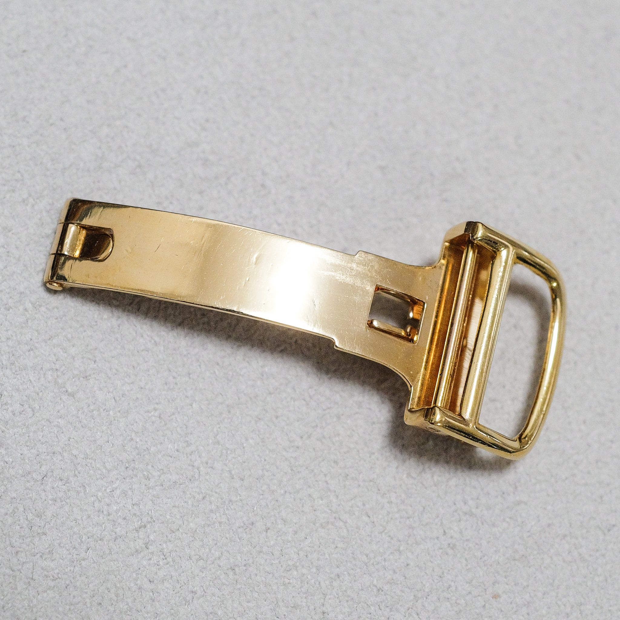 カルティエ 旧型 Dバックル 16mm YG