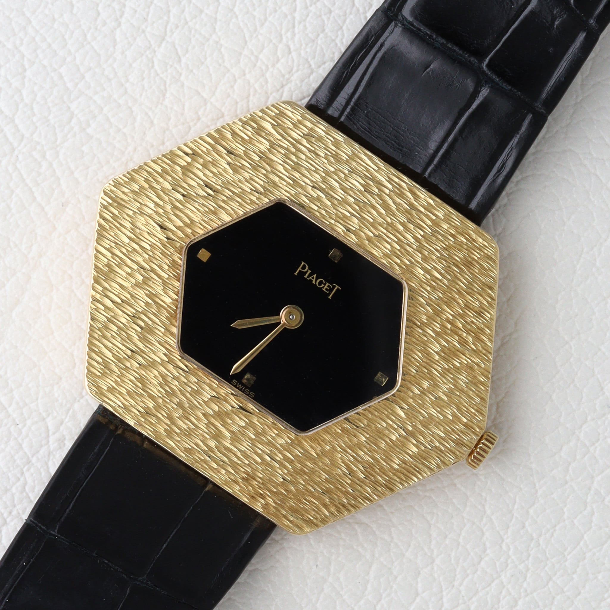 ピアジェ ヘキサゴナル プロトコール バーク 手巻き 18kYGゴールド piaget