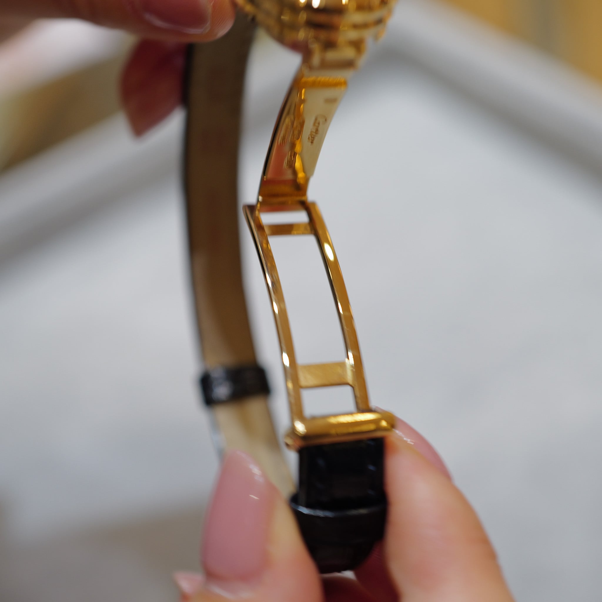カルティエ ベニュワール フロントバックル 未使用バンド