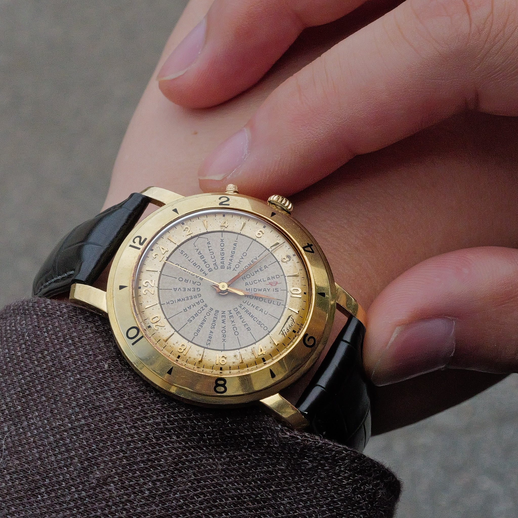 TISSOT ナビゲーターワールドタイム 18Kモデル ハーフローター