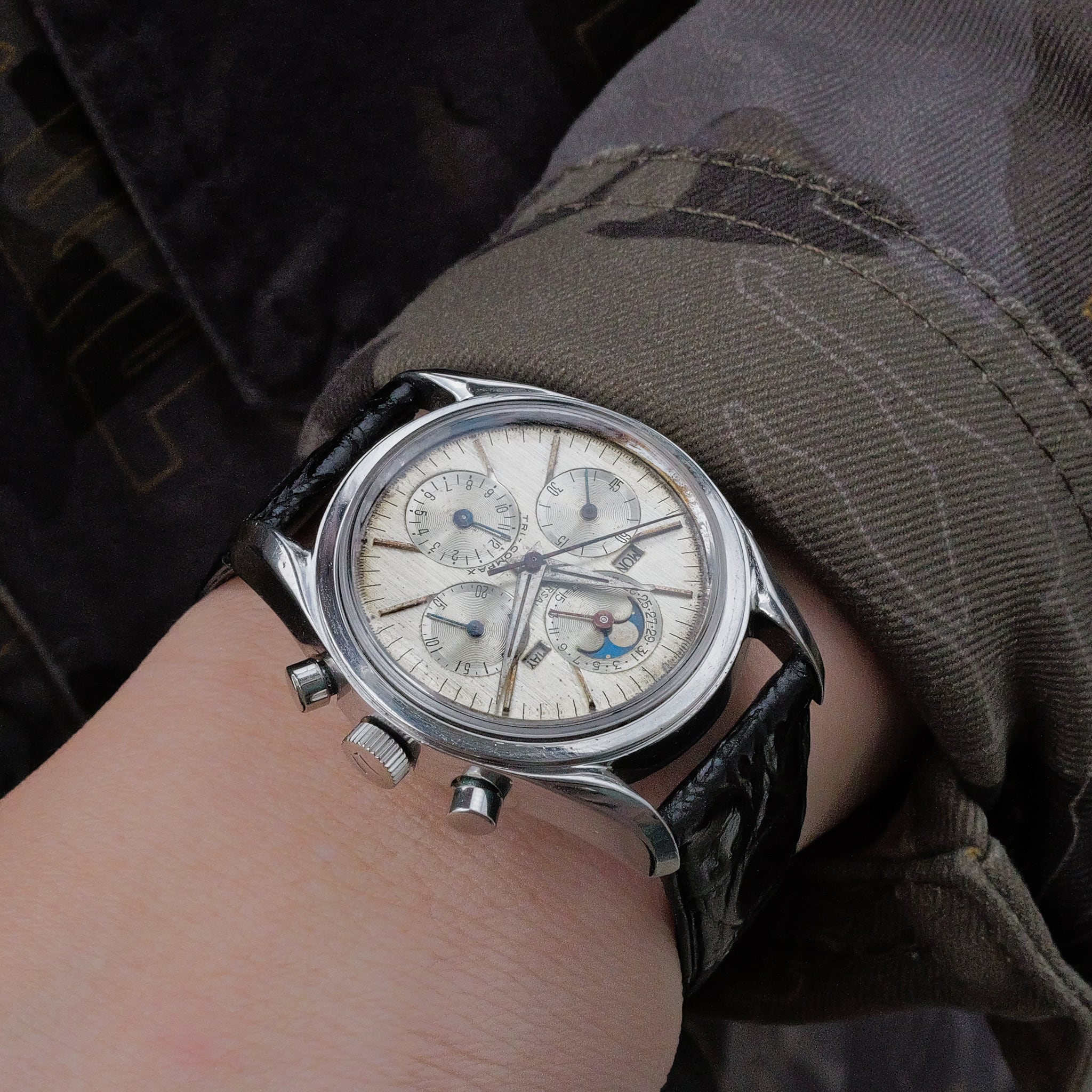 ユニバーサル トリコンパックス tri-compax クロノグラフ 手巻き Ref.222100‐1