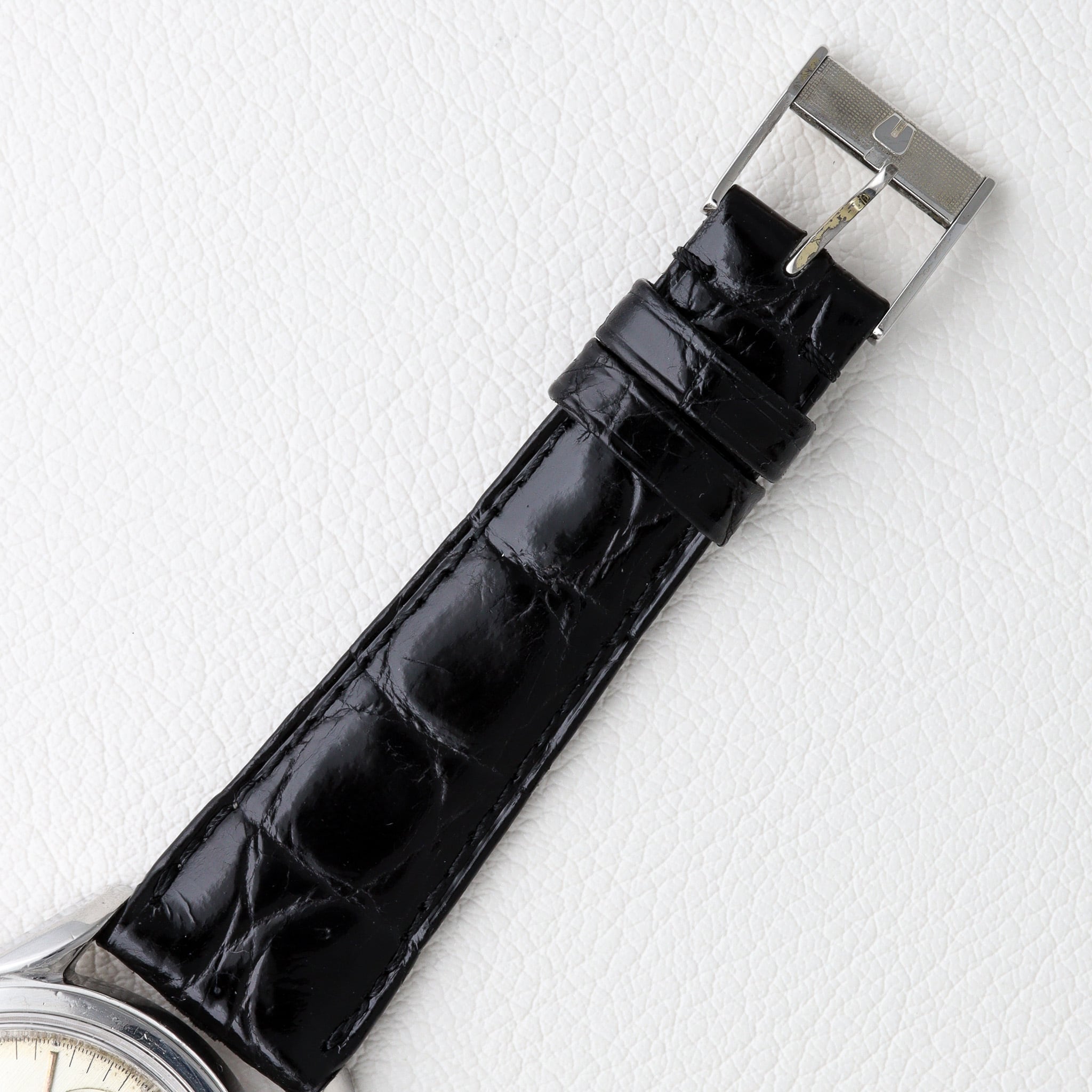 ユニバーサル トリコンパックス tri-compax クロノグラフ 手巻き Ref.222100‐1