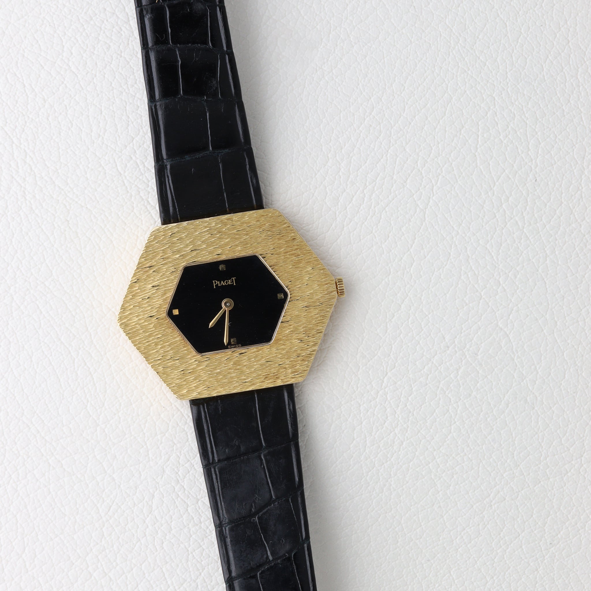 ピアジェ ヘキサゴナル プロトコール バーク 手巻き 18kYGゴールド piaget