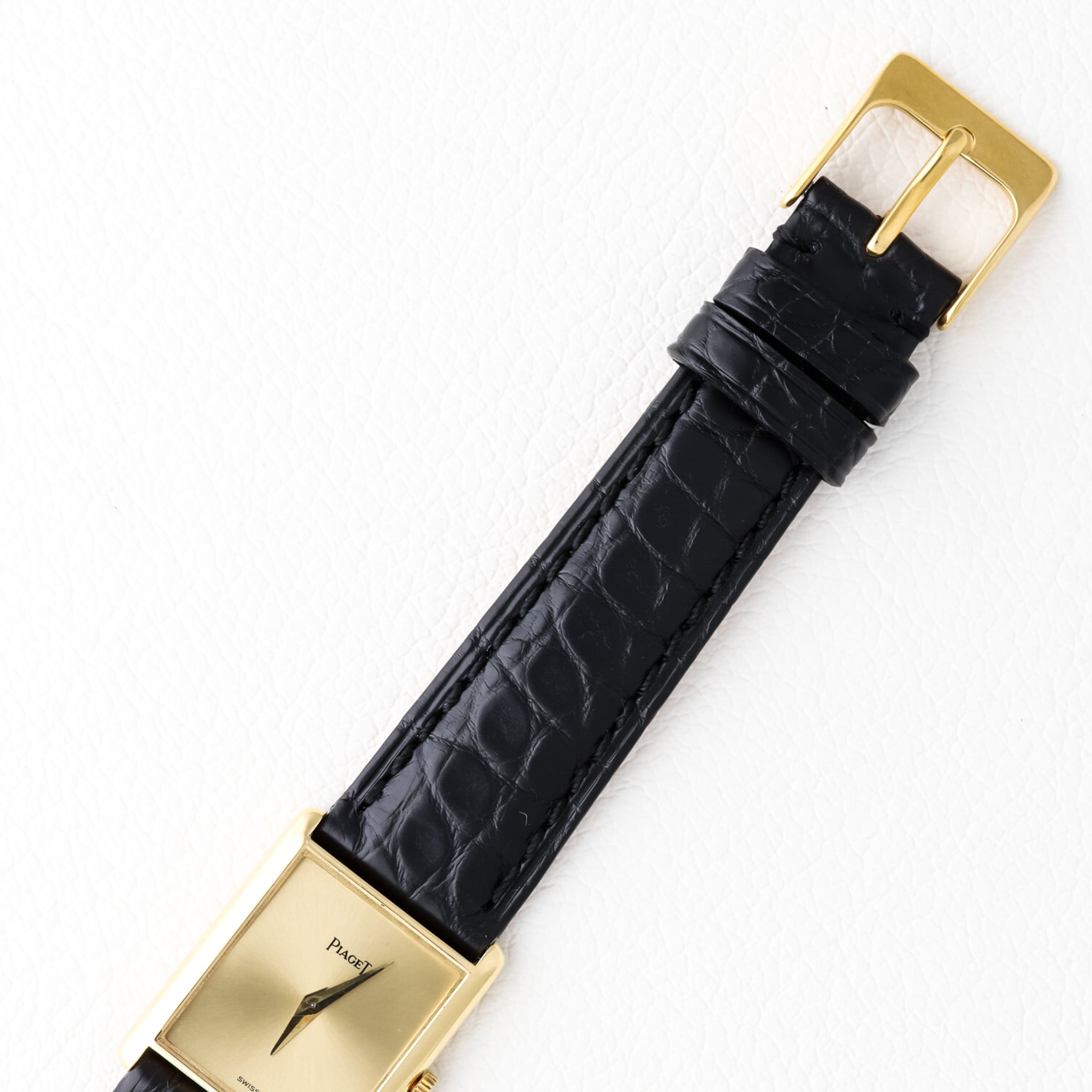 ピアジェ TANK ゴールド