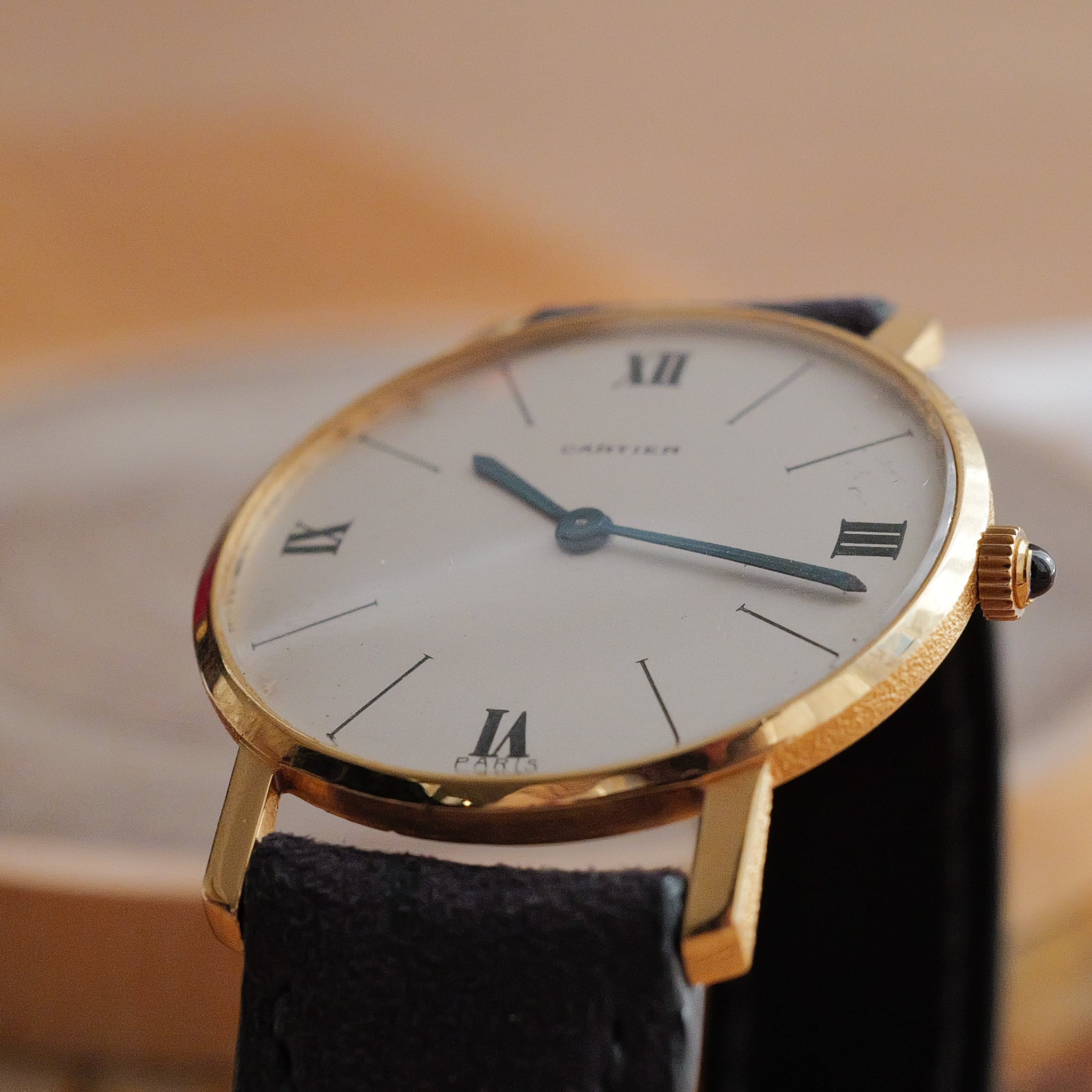 カルティエ ロンド  ルクルトムーブメント 1970年代  PARIS dial Cal.838