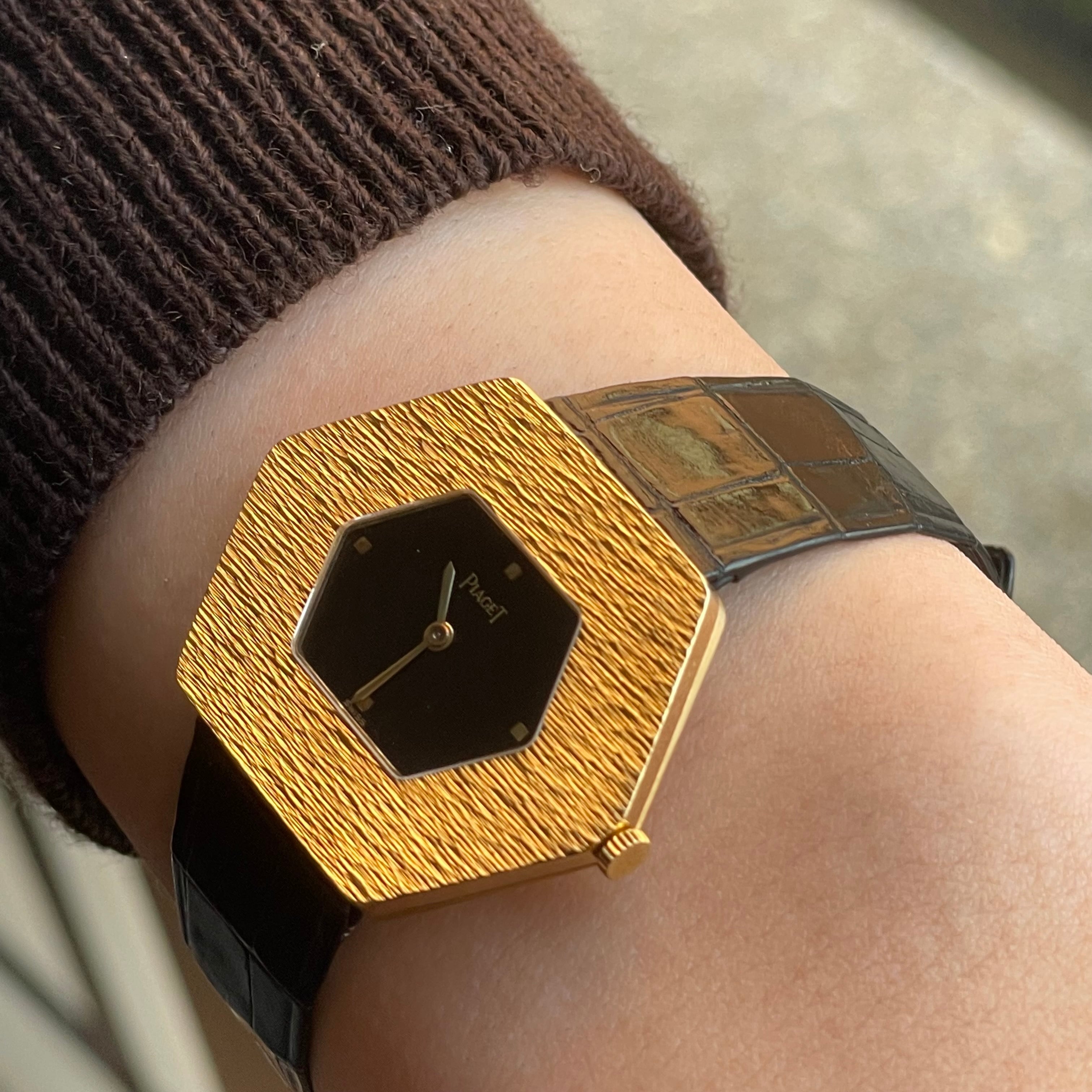 ピアジェ ヘキサゴナル プロトコール バーク 手巻き 18kYGゴールド piaget